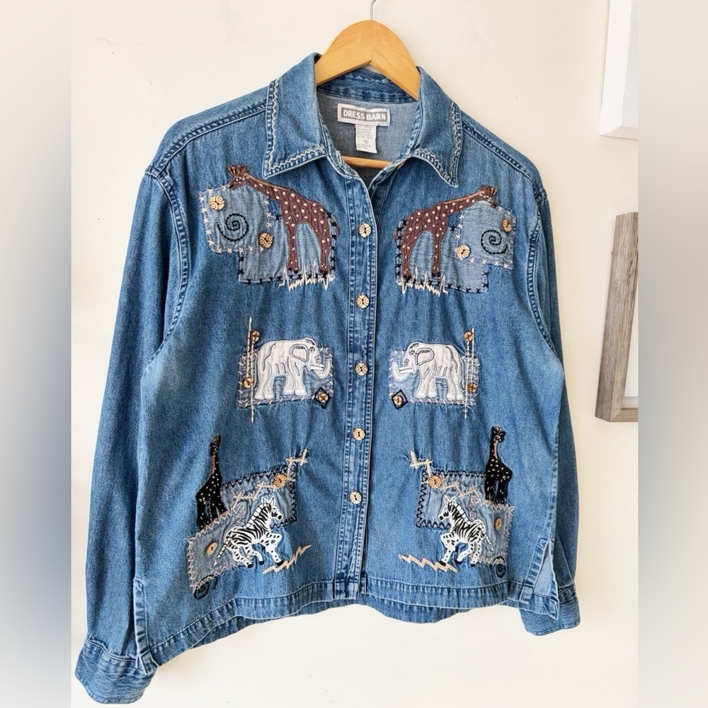 VTG Denim Button Down Shirt Cotton Embroidered Safari Giraffe Elephant Zebra M - Picture 5 of 14